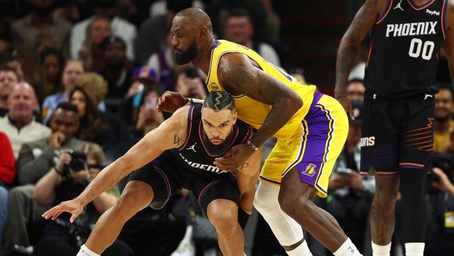 湖人防守强势反弹冲击西部第四强队地位