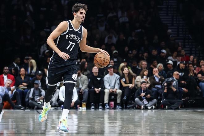 篮网2025选秀五人表现分化 8号秀德明成最大惊喜