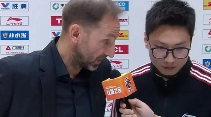 达卡里大爆发助浙江男篮取5连胜