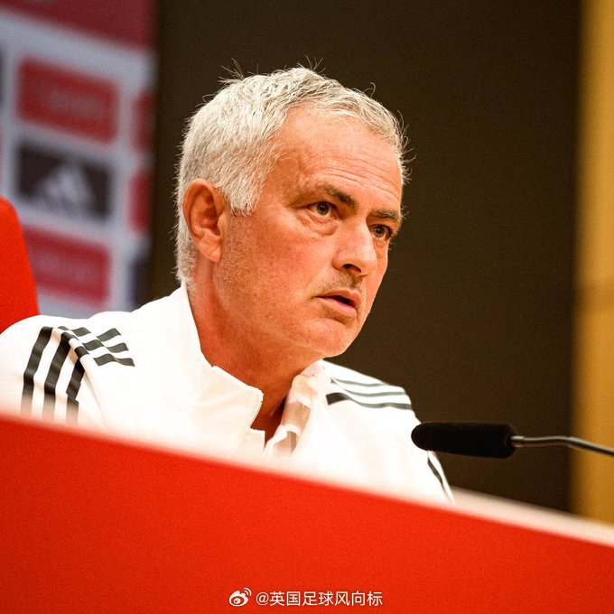 穆里尼奥回应与本菲卡续约争议 离队传闻再起